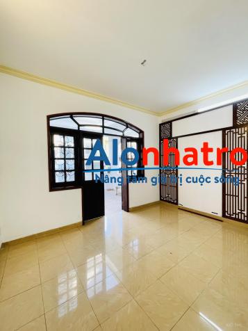 Cho thuê nguyên căn khu sân bay hẻm xe tải 86 Phổ Quang, Tân Bình