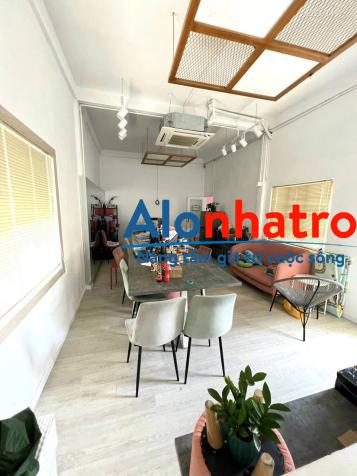 Cho thuê nhà 400/10 Lê Văn Sỹ, Quận 3 ngang 9m trống suốt