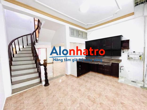 Cho thuê nhà hẻm oto Đặng Văn Ngữ, Quận Phú Nhuận.- Nhà mới