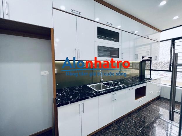 Nhà em cần cho thuê căn hộ 135m² chung cư cao cấp khu Ngoại Giao Đoàn