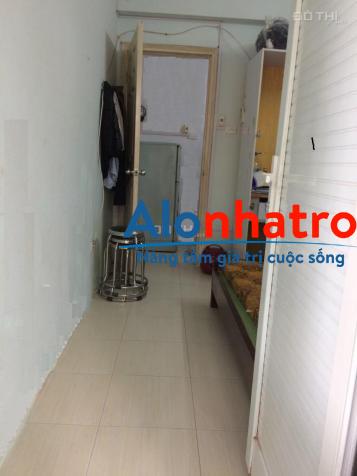 2,7 triệu/th: Cho thuê căn 20m2 tầng 01 (đủ đồ đạc), đô thị Việt Hưng, Long Biên