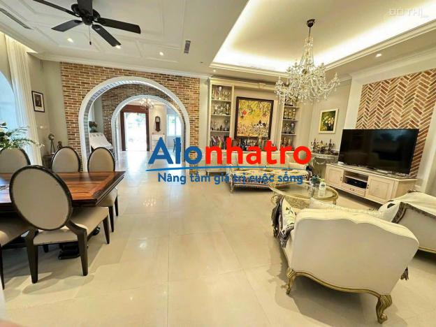 Cho thuê biệt thự khu Compound Phú Mỹ Hưng - Q7, nhà đẹp thiết kế hiện đại. Cho thuê 35tr/tháng