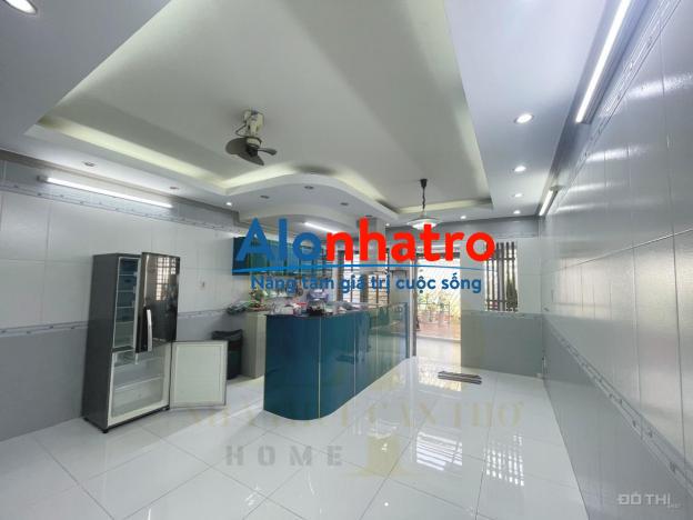 Cho thuê nhà mới 1 trệt 1 lững 3 lầu đường 30/4, ninh kiều, cần thơ, nhà đầy đủ nội thất vào là ở