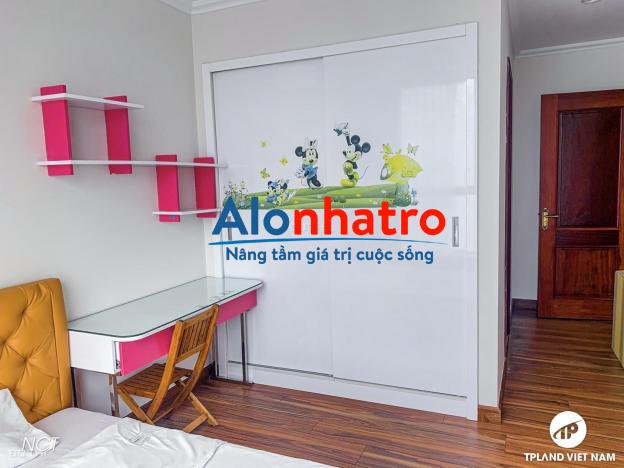 Cho thuê căn góc 4PN, DT 167m2, chung cư Vinhomes Nguyễn Chí Thanh - LH 0987391311