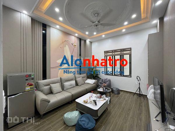 Cho thuê nguyên nhà 4 tầng tại Văn Cao, vừa ở vừa kinh doanh cực đẹp. LH: 0989.099.526.