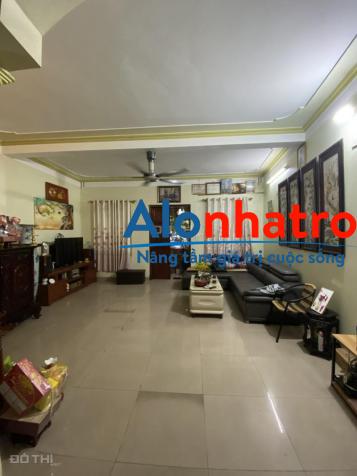 NHÀ MẶT PHỐ THẠCH BÀN – MẶT TIỀN RỘNG  - VỈA HÈ – ĐƯỜNG RỘNG - KINH DOANH SẦM UẤT