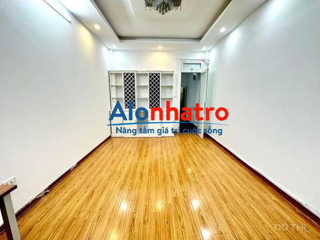 SIÊU PHẨM HOÀNG MAI, 10M RA PHỐ, GẦN TRƯỜNG CHỢ, AN SINH TUYỆT VỜI CHỈ HƠN 4 TỶ.