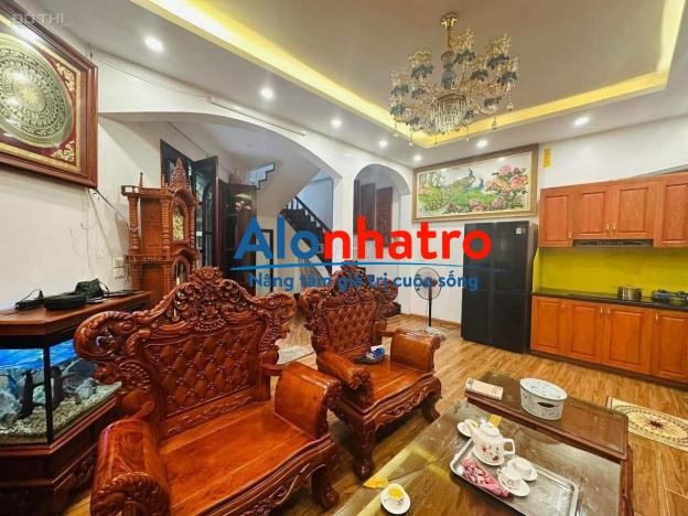 BÁN NHÀ PHỐ NHÂN HOÀ THANH XUÂN - NHÀ 4 TẦNG DT RỘNG 44m2 - MẶT NGÕ OTO ĐỖ - LÔ GÓC NỘI THẤT Ở NGAY