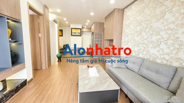 Chính chủ cho thuê căn hộ 2PN+1 84m2. Căn hộ sạch đẹp làm nội thất mới tại Le Grand Jardin Sài Đồng