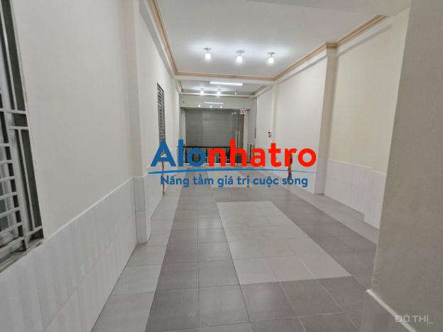 Cho thuê mặt bằng siêu đẹp góc 2 mặt tiền đườn nguyễn trãi, ninh kiều, cần thơ, nhà đoạn giữa tuyến
