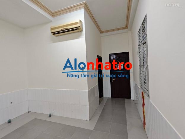 Cho thuê mặt bằng siêu đẹp góc 2 mặt tiền đườn nguyễn trãi, ninh kiều, cần thơ, nhà đoạn giữa tuyến