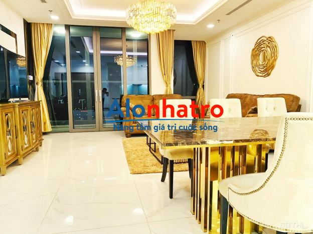 Cho thuê ngắn hạn căn hộ dịch vụ khách sạn 5* tại Vinhomes Central Park 1 - 2 - 3 - 4 phòng ngủ