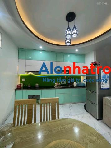 Cho thuê nhà 4 tầng trong ngõ đường Ngô Gia Tự - Đoạn Vòng xuyến. LH: 0989.099.526.