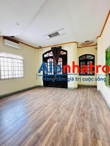 Cho thuê nhà đẹp 1 trệt 2 lầu 02 mặt tiền đường 3/2, ninh kiều, cần thơ, nhà gần bệnh viện da liễu