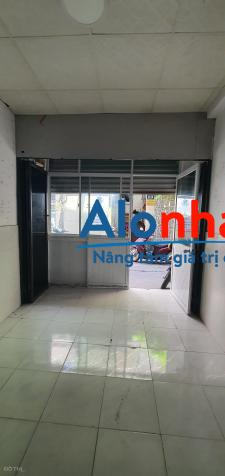 Cho thuê nhà nguyên căn giá rẻ đường Nguyễn Sơn Hà, Quận 3