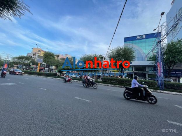 Cho thuê nhà trệt 1 lầu mặt tiền ngang 7m đường 30/4, ninh kiều, cần thơ, nhà gần cv lưu hữu phước
