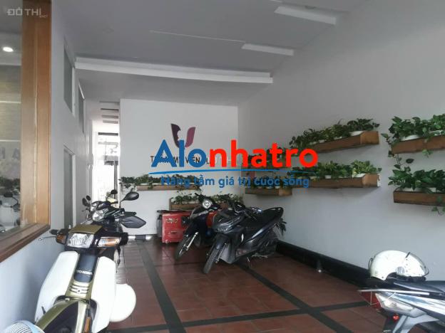 Cho thuê nhà trệt 2 lầu mặt tiền ngang 12m đường trần ngọc quế, ninh kiều, cần thơ, gần đường 30/4