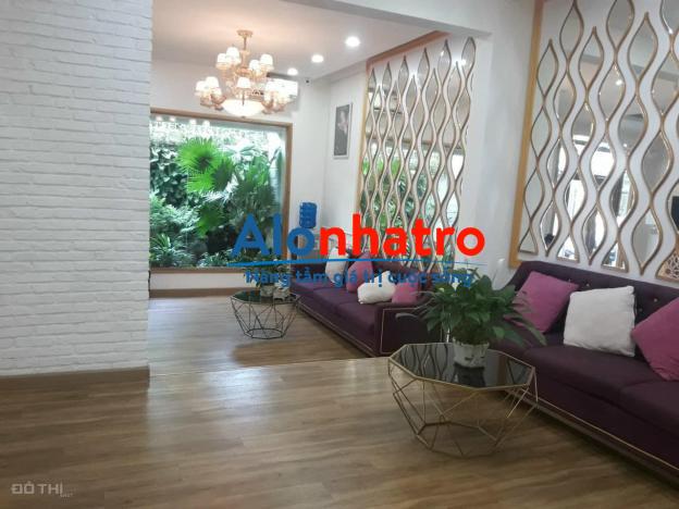 Cho thuê nhà trệt 2 lầu mặt tiền ngang 12m đường trần ngọc quế, ninh kiều, cần thơ, gần đường 30/4