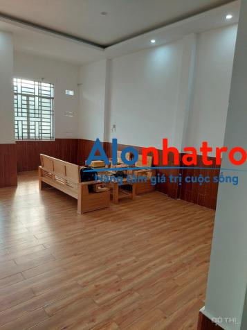 Cho thuê nhà trệt lầu mặt tiền ngang 7,5m đường trần ngọc quế, ninh kiều, cần thơ, nhà đoạn gần 3/2