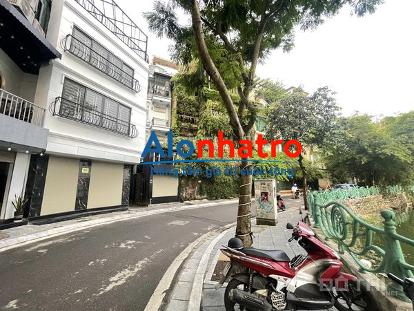 Cực hiếm mặt phố Yên Hoa, view Hồ Tây 100m, 7 tầng giá 37 tỷ