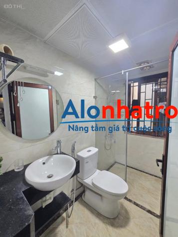 Nhà phân lô ngõ 19 Kim Đồng, 138m2 x 4 tầng đẹp, MT 5.5m, giá 25 tỷ, 0985868893