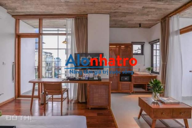 Vip, siêu vip, cần bán gấp tòa KS đẳng cấp 4 sao tại mặt phố Cầu Giấy. 350m2 x 9 tầng giá 185 tỷ