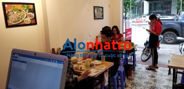 Bán nhà mặt phố Hoàng Cầu hiếm và 2 ngõ, kinh doanh đỉnh, 20m2, 5 tầng, giá 13 tỷ
