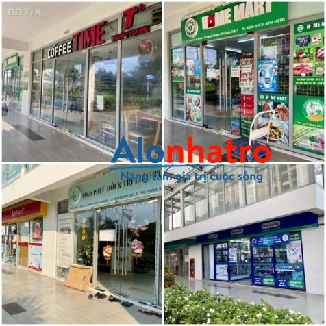 Cho thuê 2PN, LuxGarden có nội thất, giá 8 triệu. LH: 0978272427
