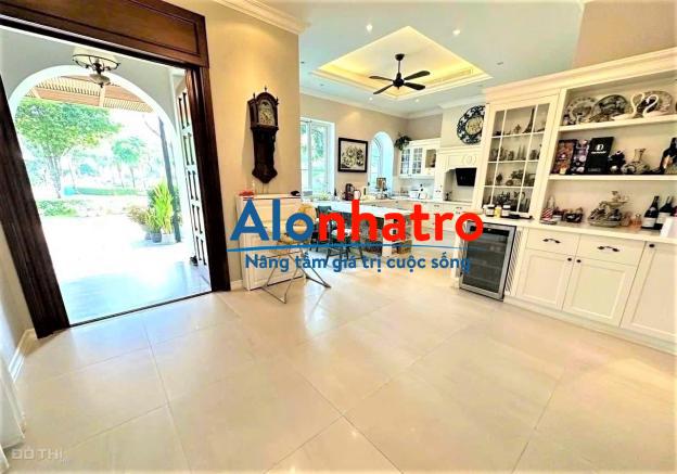 Cho thuê biệt thự mới Mỹ Quang, 300m2, 5PN, phú mỹ hưng, Quận 7