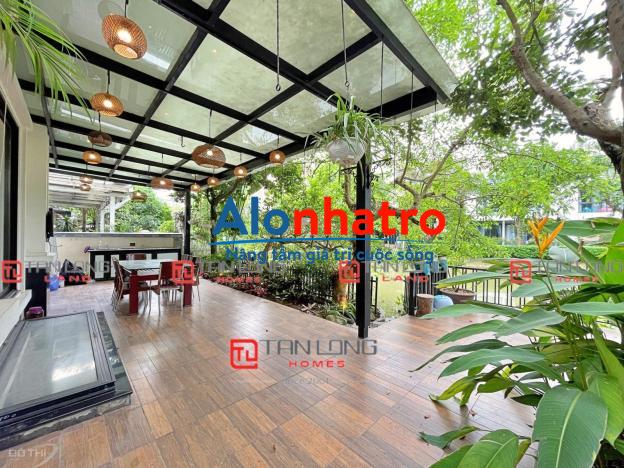 Cho thuê biệt thự Vinhomes Riverside DT 300m2 đồ đẹp vào ở ngay 7x triệu/th