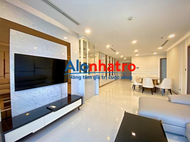 Cho thuê CHDV tại Vinhomes Central Park - khu đô thị hiện đại bậc nhất Tân Cảng