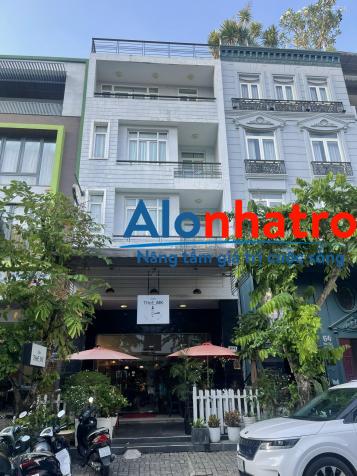 Cho thuê nhà phố Hưng Gia Hưng Phước, Phú Mỹ Hưng nhà đẹp 9 phòng, thang máy