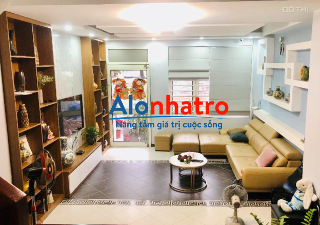 Bán nhà gần đại học sư phạm Hà Nội, ngõ ô tô, 38m2, 5 tầng, tài chính loanh quanh 5,8 tỷ