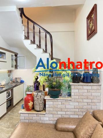 Bán nhanh nhà ngõ Đê Trần Khát Chân, giá 4.3 tỷ, 30m2x5T, ở luôn ẢNH THẬT
