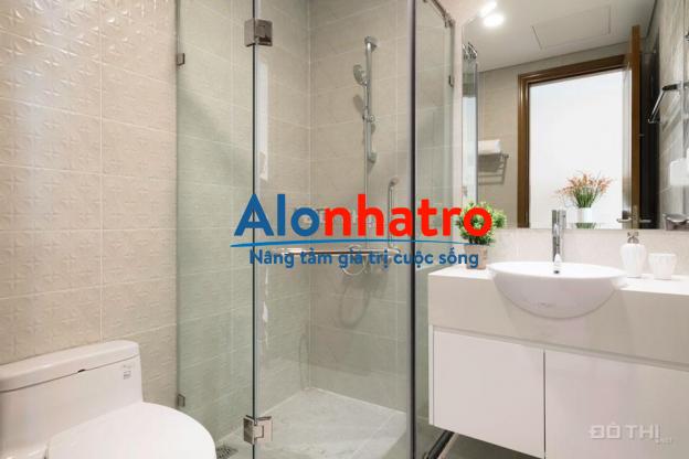 Cho thuê căn hộ khách sạn Vinhomes Central Park, ngắn hạn, gần Quận 1