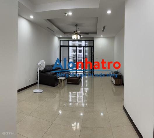 CHO THUÊ CĂN HỘ VINHOMES ROYAL CITY R3, 109M, 2 NGỦ, FULL ĐỒ ĐẸP, LH E THOA:0987485936.