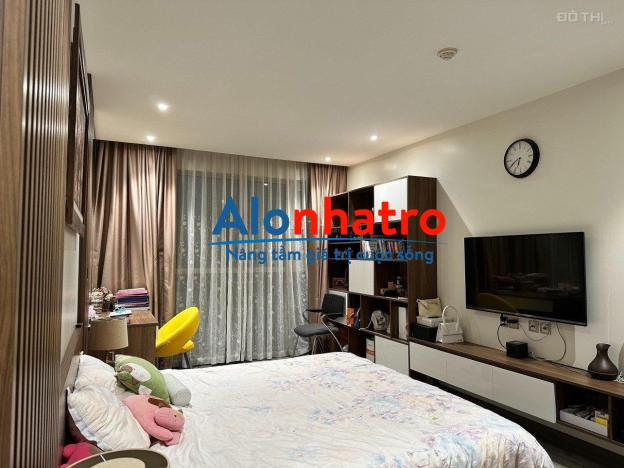 Cho thuê gấp căn hộ 3 ngủ full đồ nhà đẹp tại N04 Hoàng Đạo Thúy giá chỉ 18 tr, liên hệ 0912 883365