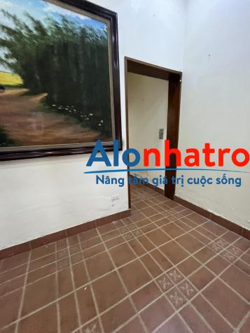 Cho thuê nhà riêng Vũ Trọng Phụng, 80 m2 x 3 tầng, 1 tum , phù hợp vp, kd online