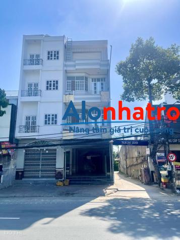 Cho thuê nhà trệt lững 2 lầu góc 2 mặt tiền đường 3/2, ninh kiều, cần thơ, nhà gần đại học cần thơ