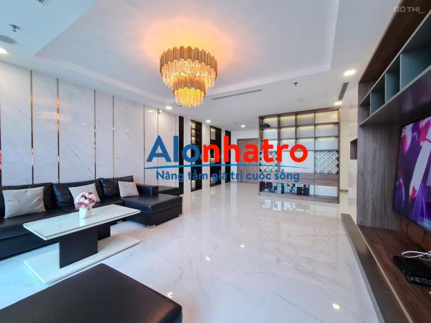 HẸN HÒ Ở CĂN HỘ CHUNG CƯ CAO CẤP VINHOMES CENTRAL PARK - VINHOMES LANDMARK L81 ?
