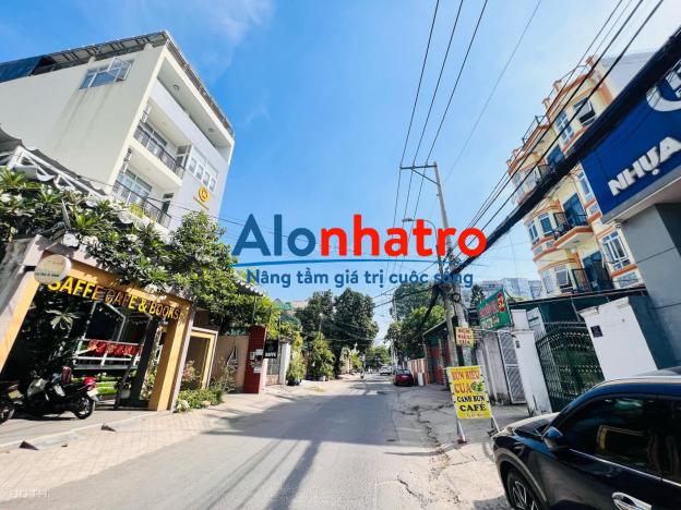 Ngộp-Nhà 1 đời chủ- Mặt tiền nhánh Hoàng Diệu 2 gần ngã tư Thủ Đức 130m2 full thổ giá chỉ 8.2 tỷ