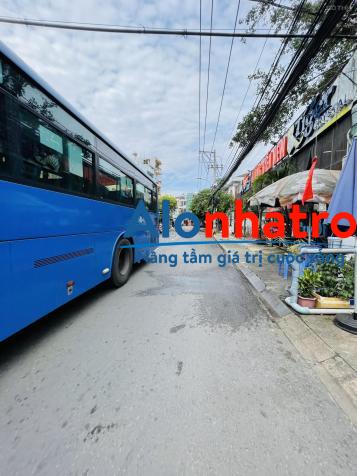 Ngộp-Nhà 1 đời chủ- Mặt tiền nhánh Hoàng Diệu 2 gần ngã tư Thủ Đức 130m2 full thổ giá chỉ 8.2 tỷ
