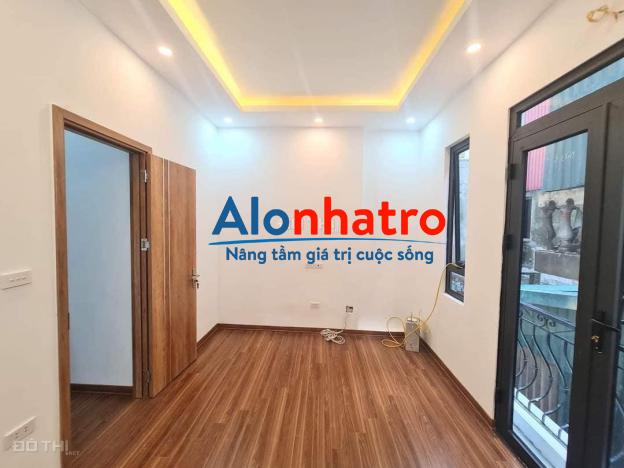 Tôi cần bán nhà ngõ Tứ Liên, giá 12.8 tỷ, 45m2x6T, thang máy, ô tô vào