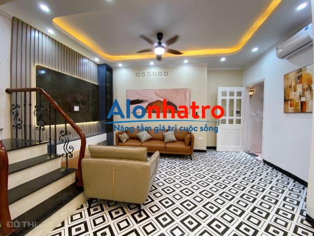 Bán nhà đẹp, phố cự lộc, thanh xuân, đống đa.38m2 6 tỷ.