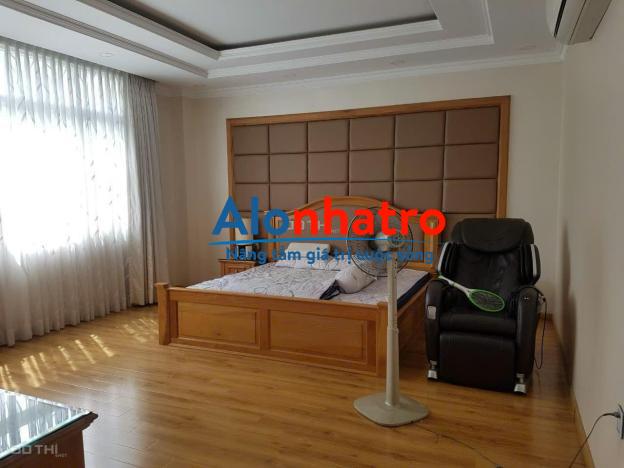 Cho thuê biệt thự đơn lập Mỹ Văn, 5PN, Phú Mỹ Hưng, Quận 7