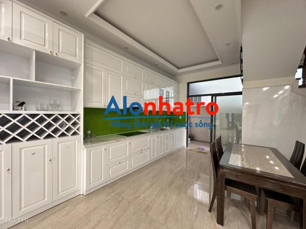 Cho thuê nguyên nhà 4 Tầng tại Vin Marina, giá tốt nhất thị trường. LH: 0989.099.526.