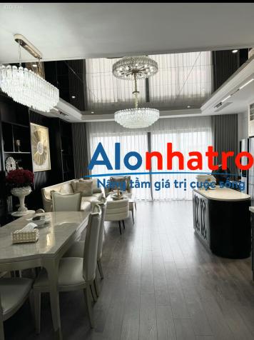 Lấy Đâu Ra 270tr/m2, Mặt Phố Nguyễn Lân, Trịnh Đình Cửu: 130m2, Mặt tiền 9m, lô góc 5 tầng. VIP Vị
