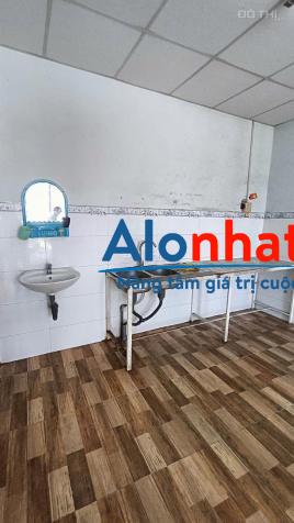 001. Chủ gửi: Cho thuê nhà 4,5triệu mặt tiền hẻm gần sân bóng An Bình