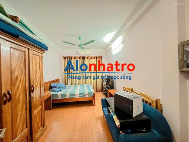Bán Nhà Mặt Ngách 53 Ngõ 68 Cầu Giấy, Ô Tô Đỗ, Kinh Doanh, Nhà Đẹp DT: 30m/5 Tầng/Giá: 8Tỷ