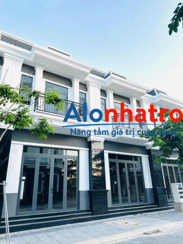 Bán nhà mặt phố giá siêu hấp dẫn dự án Richland residence DT 98m2 tp Bến Cát tỉnh Bình Dương